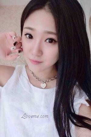 164830 - Fengxuan Age: 26 - China