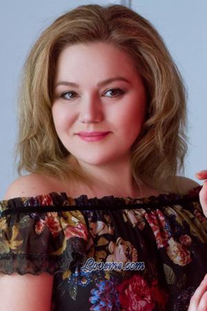 205366 - Juliya Age: 44 - Ukraine