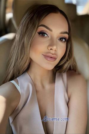 224556 - Yuliia Age: 38 - Ukraine