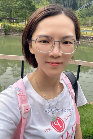 226749 - Yuxin Age: 40 - China