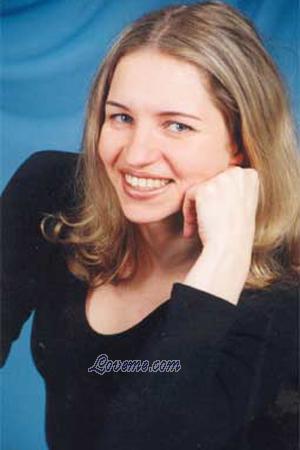 53233 - Yuliya Age: 34 - Ukraine