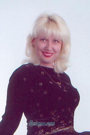 54910 - Larisa Age: 44 - Ukraine