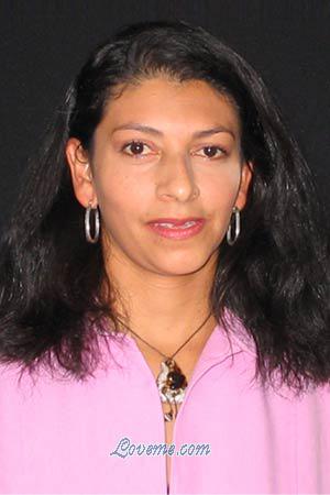 62360 - Esmeralda Age: 34 - Colombia