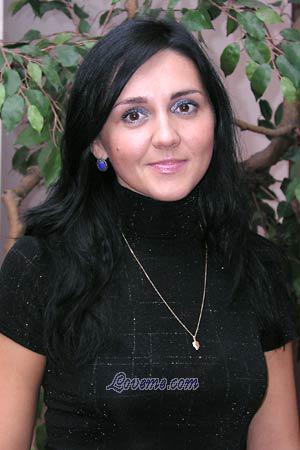 68812 - Olesya Age: 35 - Ukraine