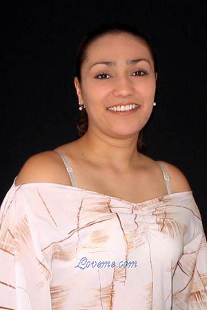 69519 - Olga Age: 24 - Colombia