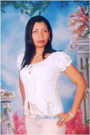 73534 - Zulema Age: 35 - Colombia