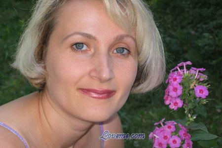 74768 - Larisa Age: 42 - Ukraine