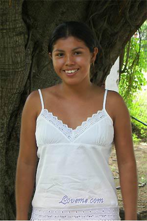 Ana, 79549, Masaya, Nicaragua, women, Age: 25, listening to music and