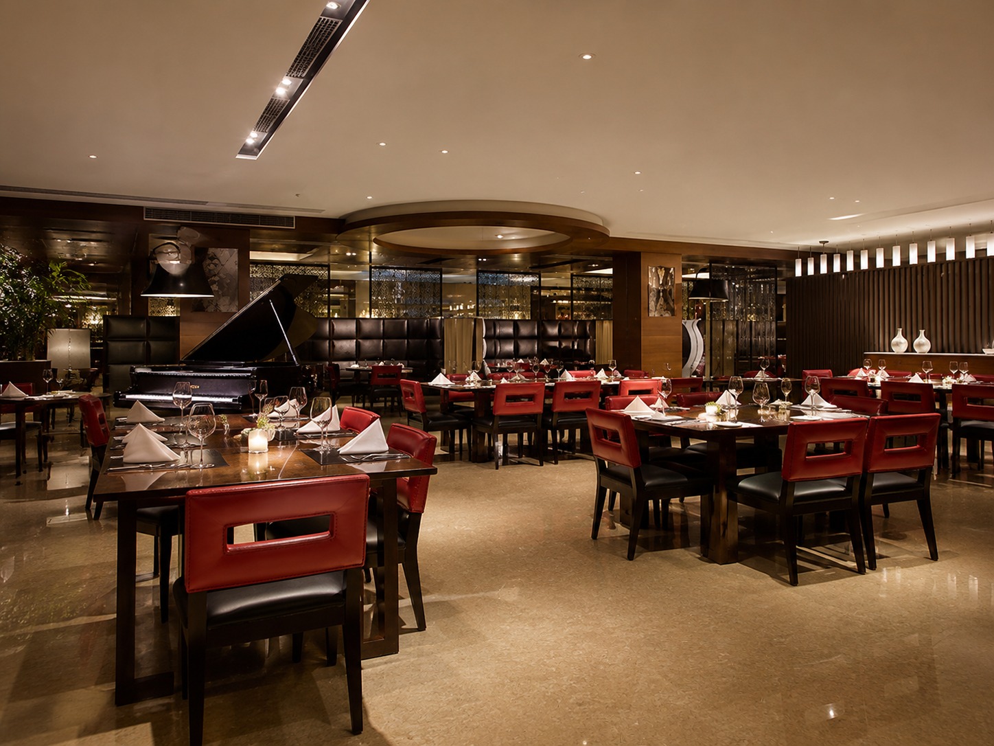 Restaurant dining at Glenview ITC Plaza Chongqing